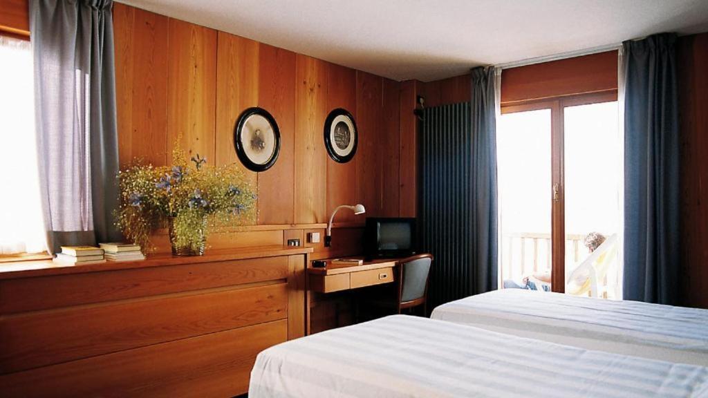 Basic Triple Room